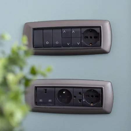 4 Star Train Station - Self Check-in 公寓式酒店 4*