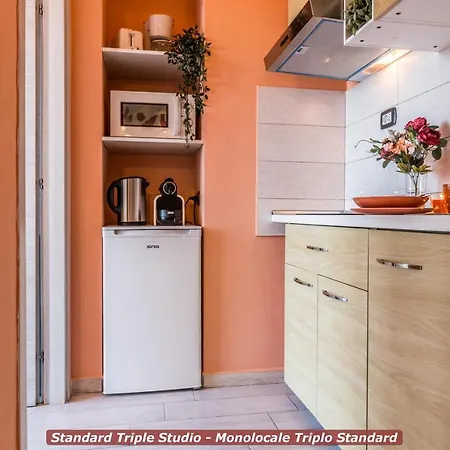 4 Star Train Station - Self Check-in Aparthotel 4*