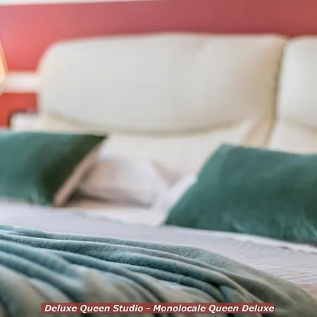 4 Star Train Station - Self Check-in بولونيا