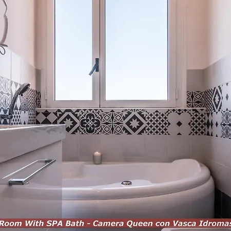 4 Star Train Station - Self Check-in شقة فندقية