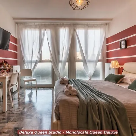 4 Star Train Station - Self Check-in 4*