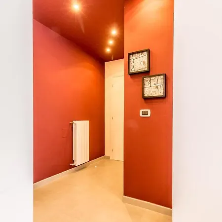 4 Star Train Station - Self Check-in 4*