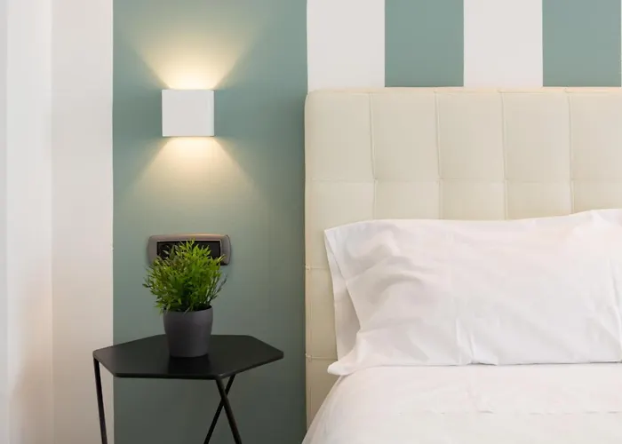 4 Star Train Station - Self Check-in 4* Bologna