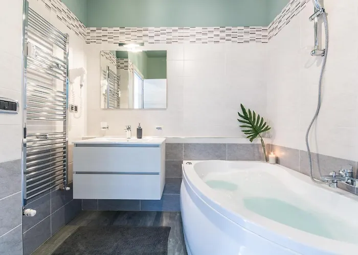 4 Star Train Station - Self Check-in Apart-hotel Bolonha