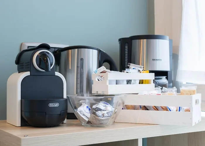 4 Star Train Station - Self Check-in Bologna