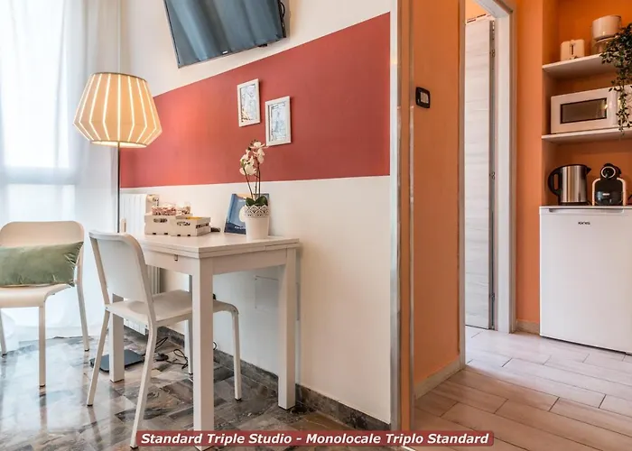 Aparthotel 4 Star Train Station - Self Check-in 4*