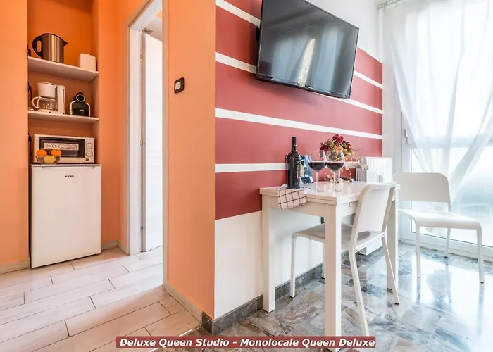 4 Star Train Station - Self Check-in Aparthotel Bologna