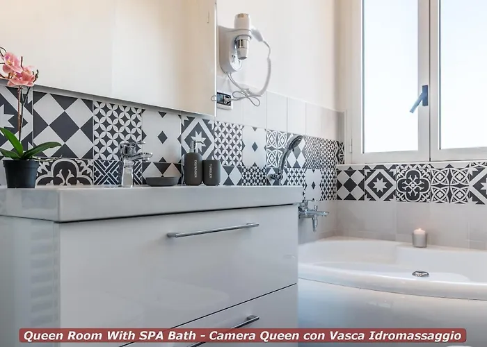 4 Star Train Station - Self Check-in Apart-hotel