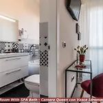 アパートホテル 4 Star Train Station - Self Check-in