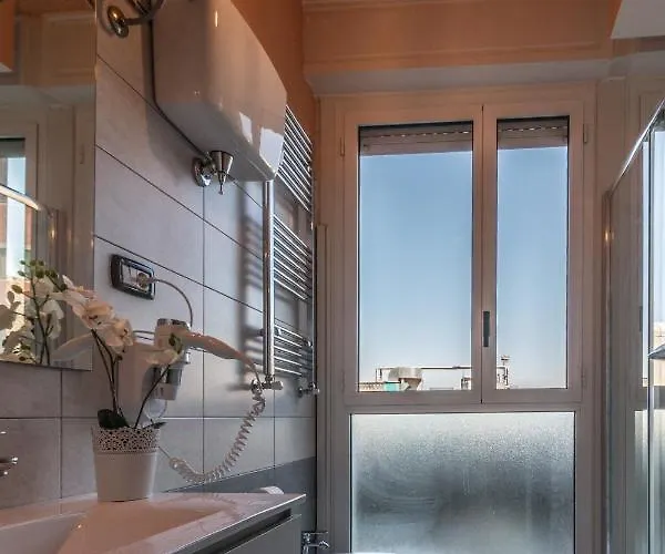 Ξενοδοχείο με διαμερίσματα 4 Star Train Station - Self Check-in Μπολόνια