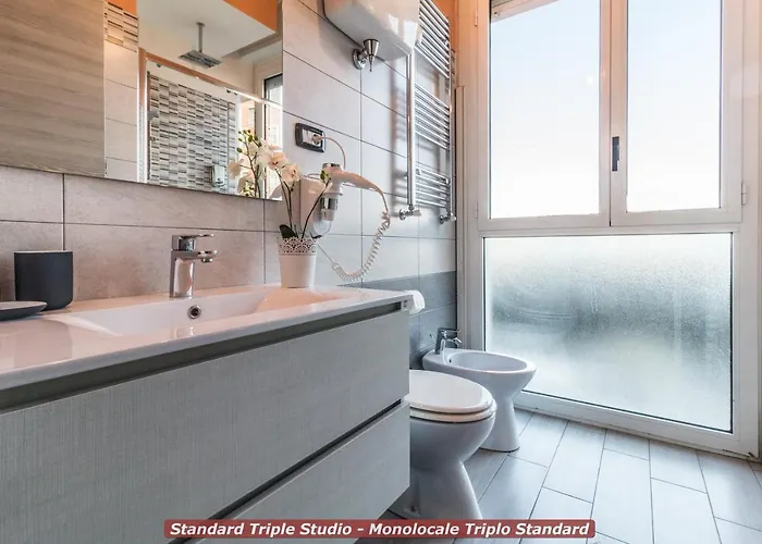 מלון דירות 4 Star Train Station - Self Check-in