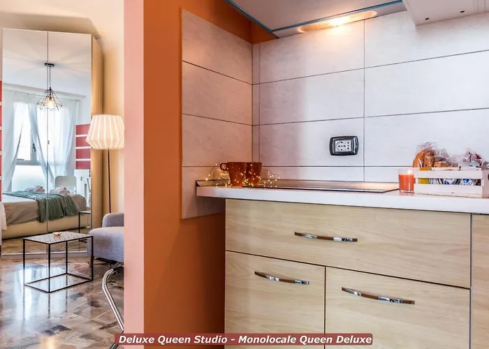 4 Star Train Station - Self Check-in Ξενοδοχείο με διαμερίσματα 4*