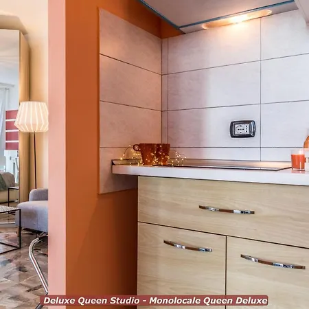 4 Star Train Station - Self Check-in アパートホテル 4*