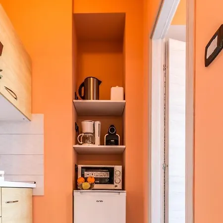 4 Star Train Station - Self Check-in ボローニャ