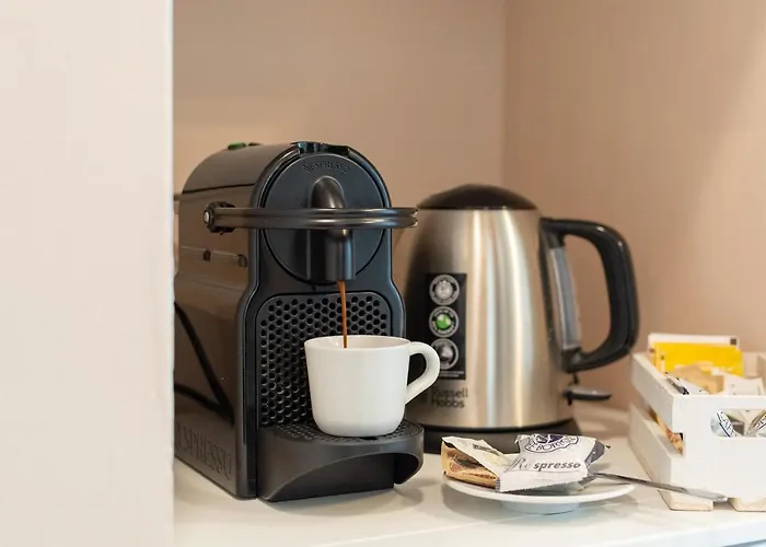 4 Star Train Station - Self Check-in Апарт-отель Болонья