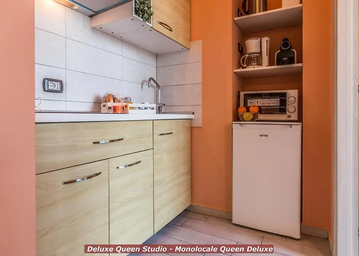 4 Star Train Station - Self Check-in 4*