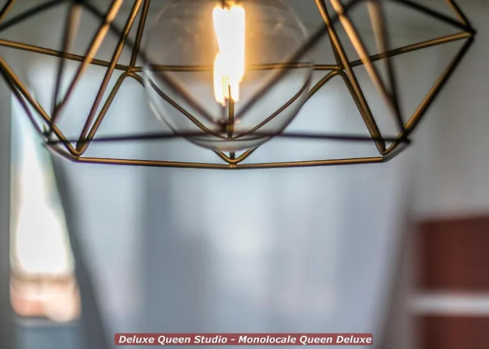 Апарт-отель 4 Star Train Station - Self Check-in