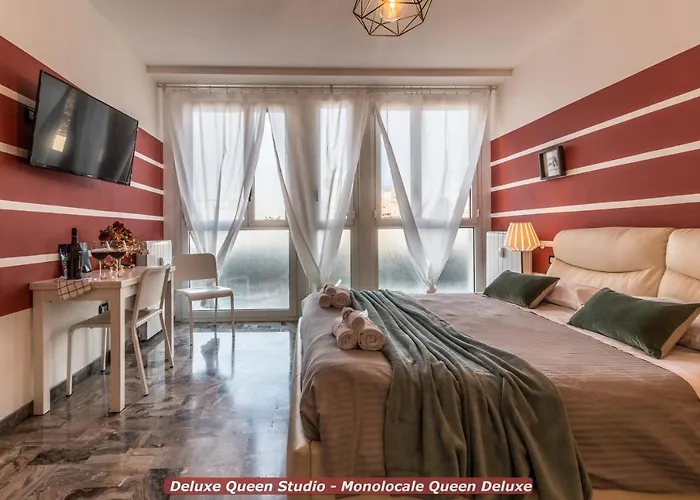 4 Star Train Station - Self Check-in 4*