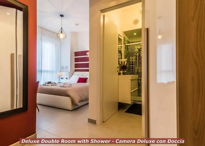 4 Star Train Station - Self Check-in